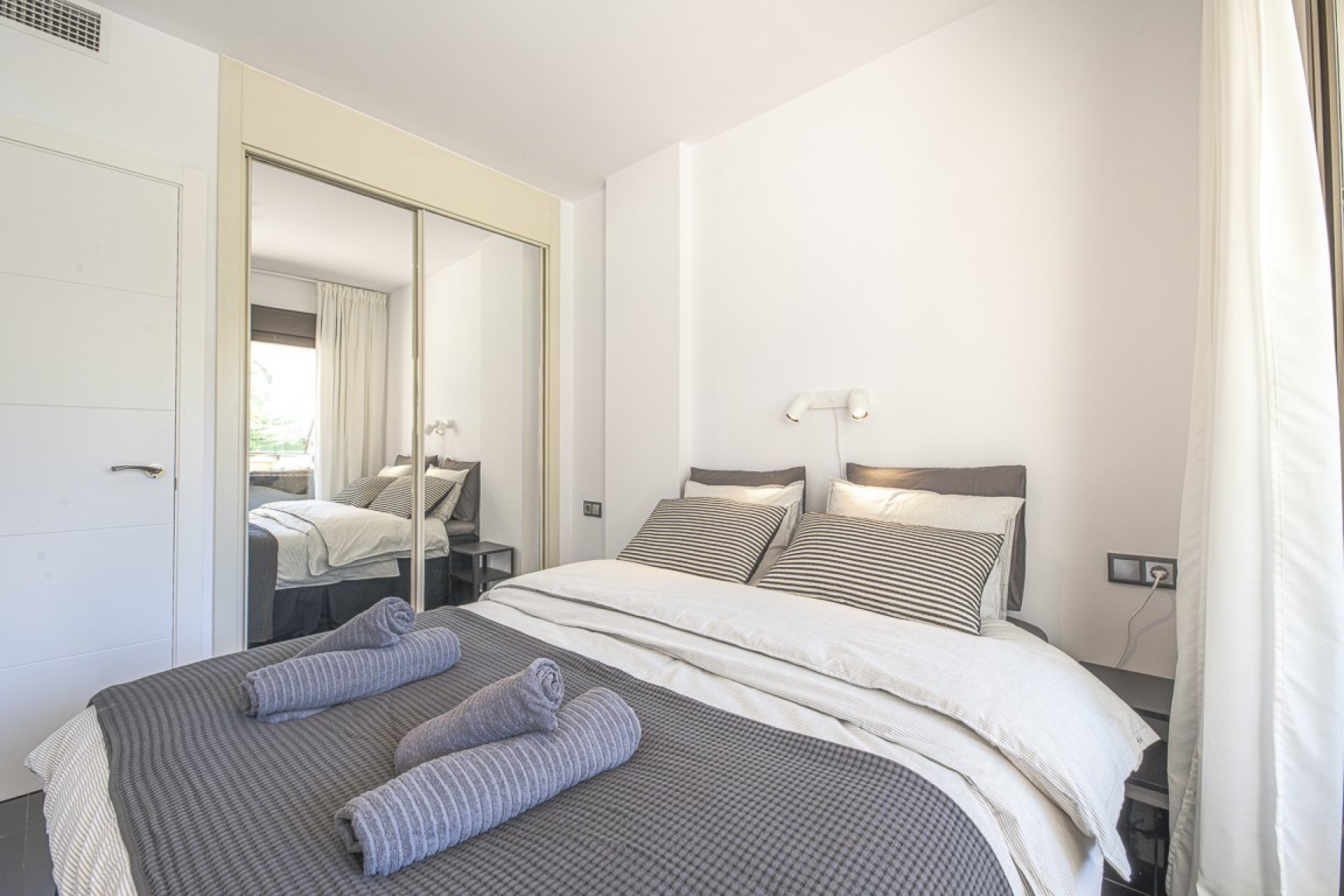 Alquiler a corto plazo - Apartamento / piso - Albir - Playa