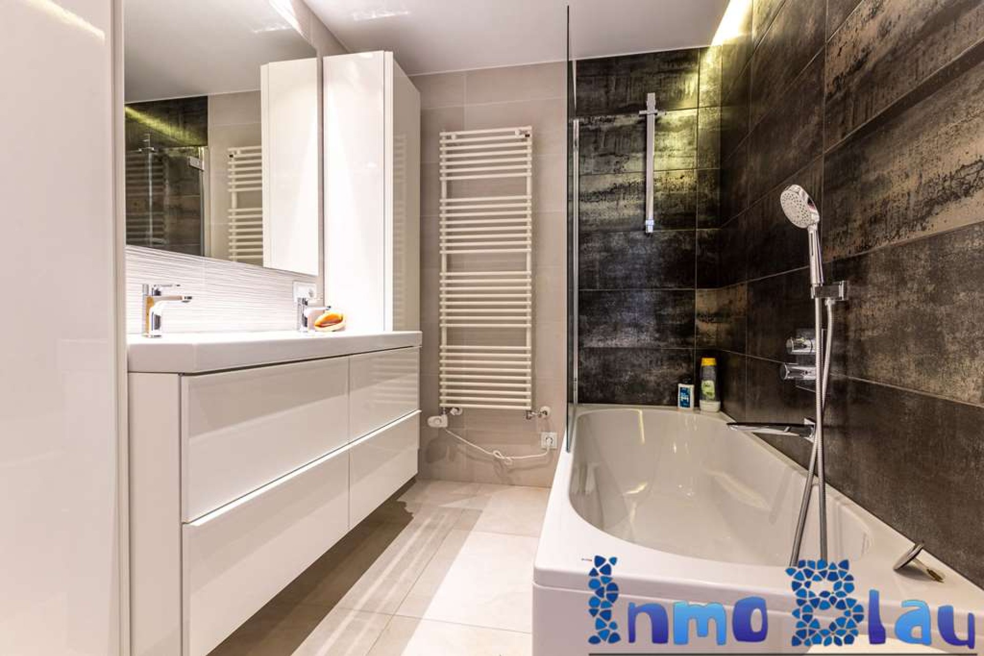 Alquiler a corto plazo - Apartamento / piso - Albir - Playa