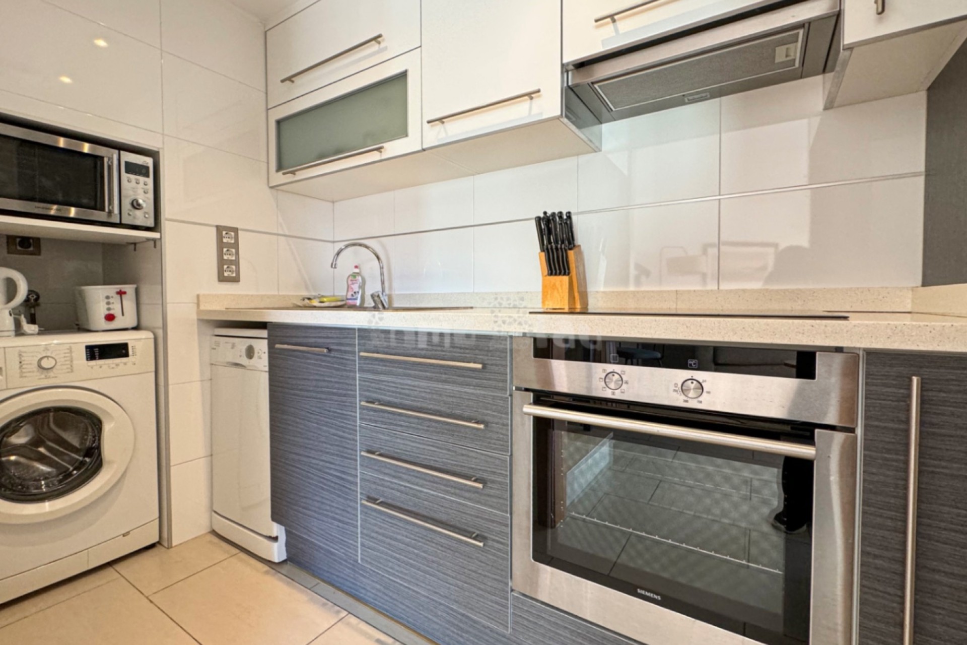 Alquiler a corto plazo - Apartamento / piso - Albir - Playa