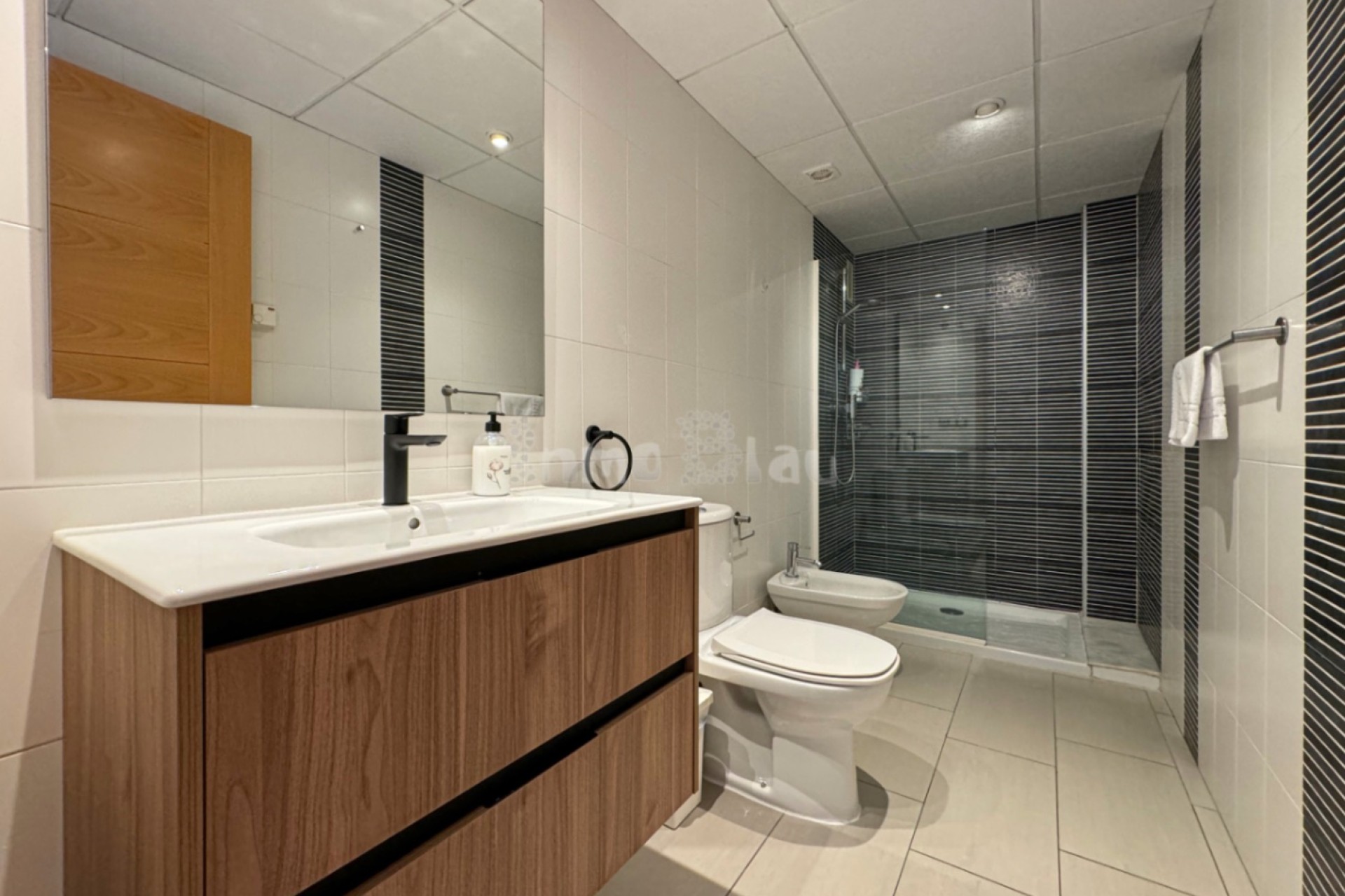 Alquiler a corto plazo - Apartamento / piso - Albir - Playa