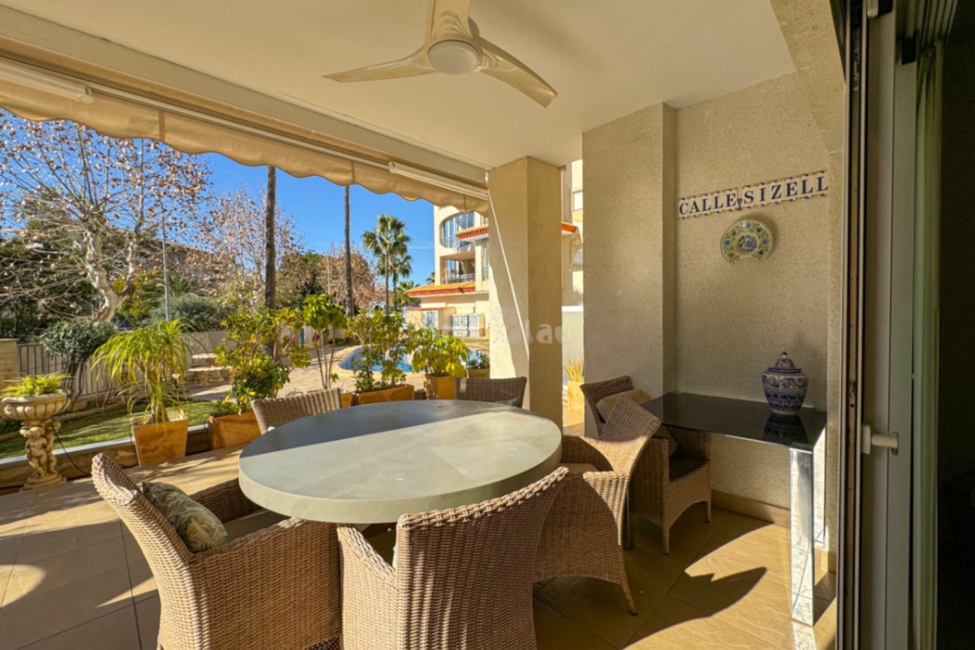Alquiler a corto plazo - Apartamento / piso - Albir