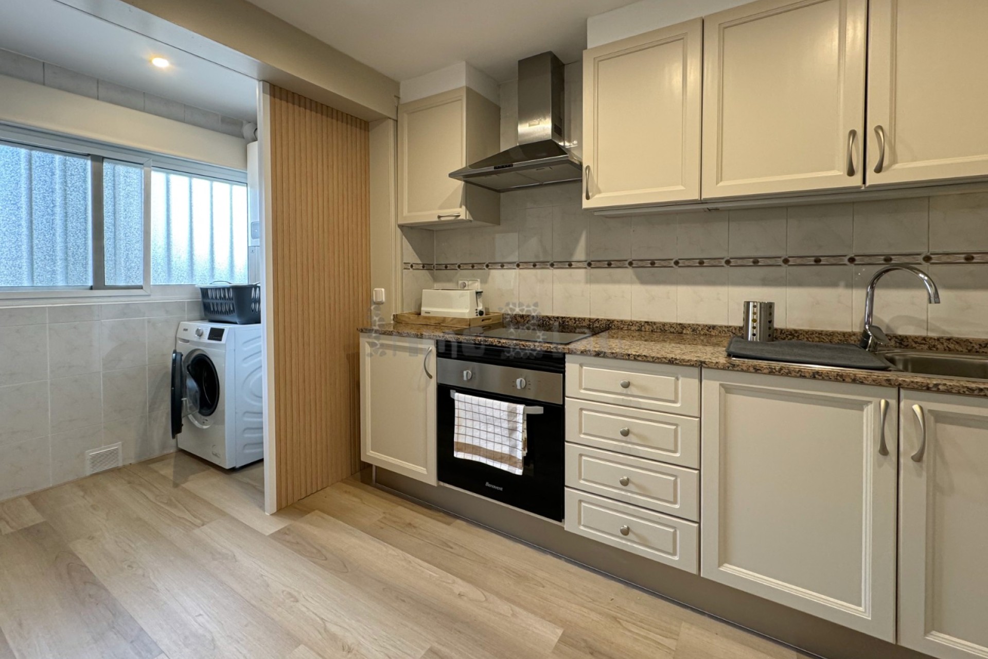 Alquiler a corto plazo - Apartamento / piso - Albir