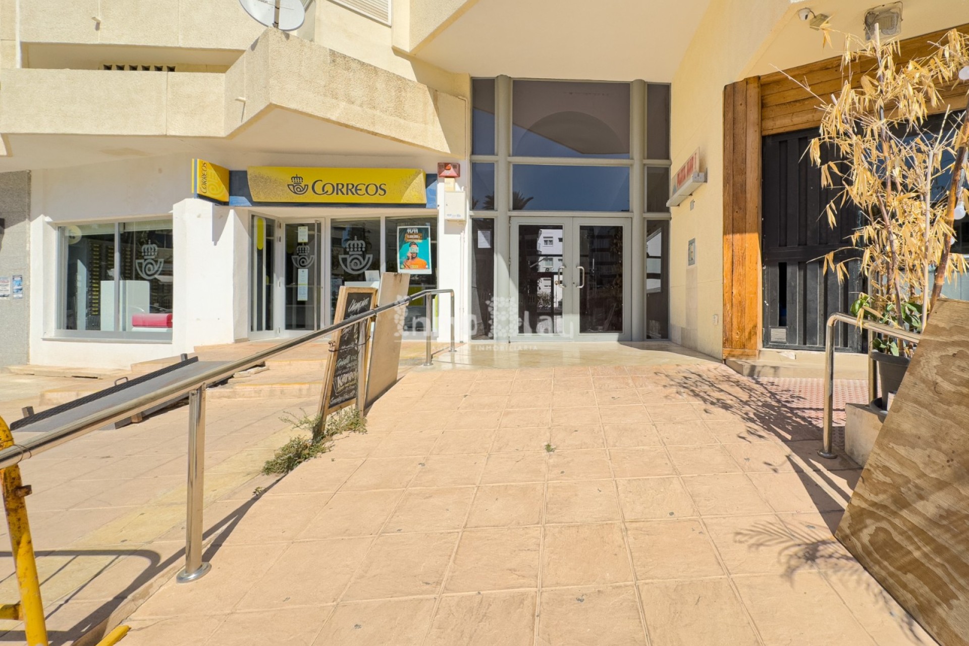 Alquiler a corto plazo - Apartamento / piso - Albir