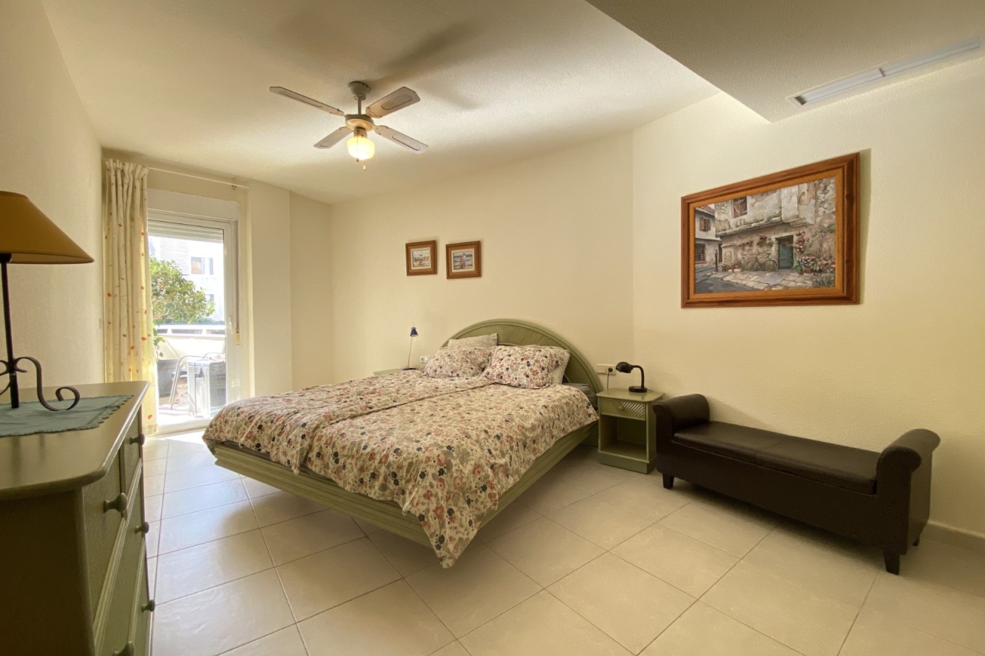 Alquiler a corto plazo - Apartamento / piso - Albir