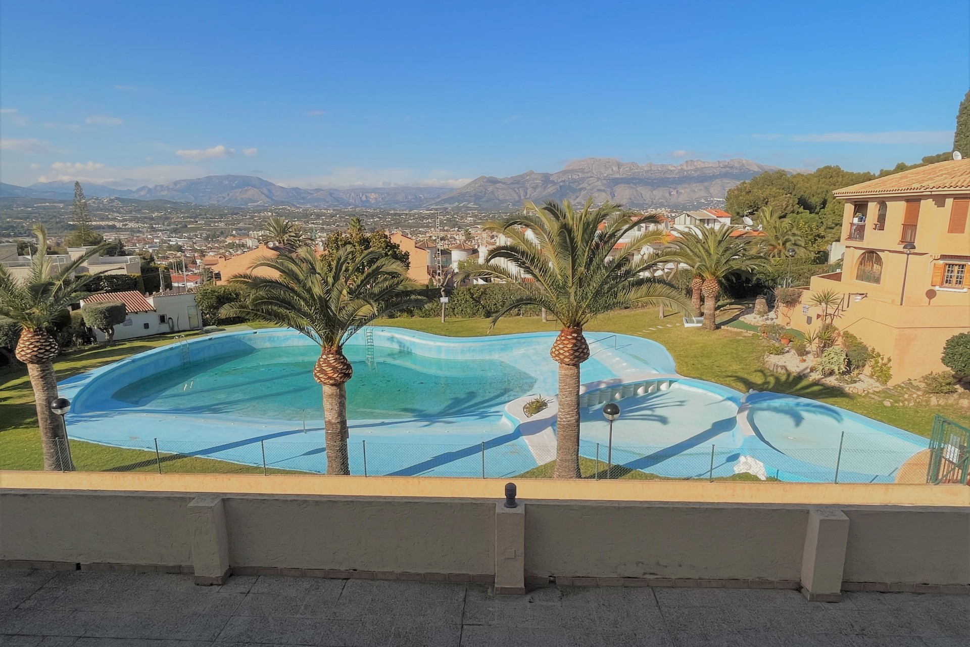Alquiler a corto plazo - Apartamento / piso - Albir