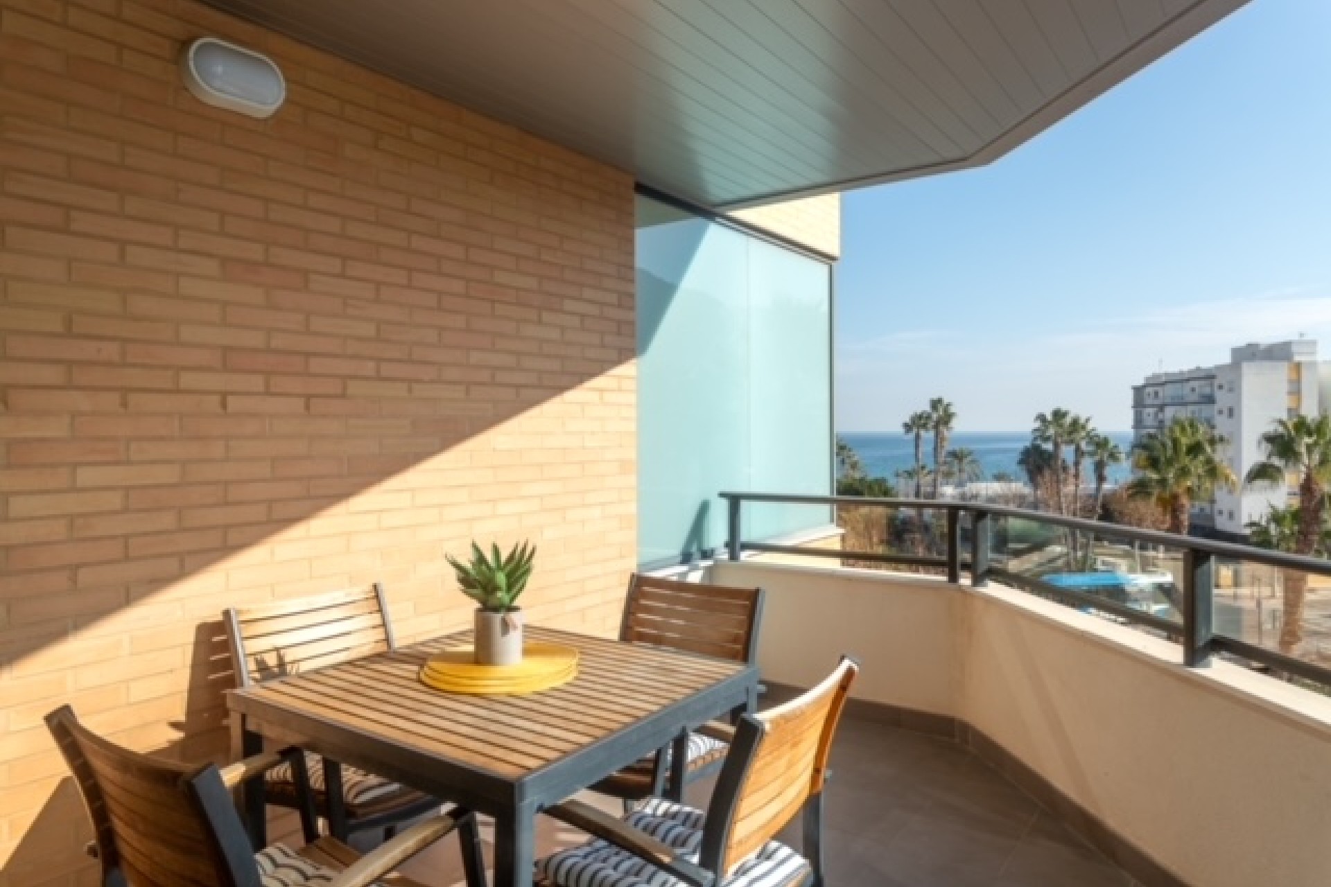 Alquiler a corto plazo - Apartamento / piso - Alfaz del Pi - Centro