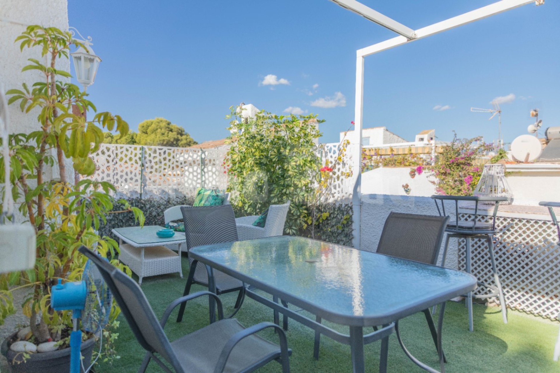 Alquiler a corto plazo - Bungalow - Albir - Urbanizacion