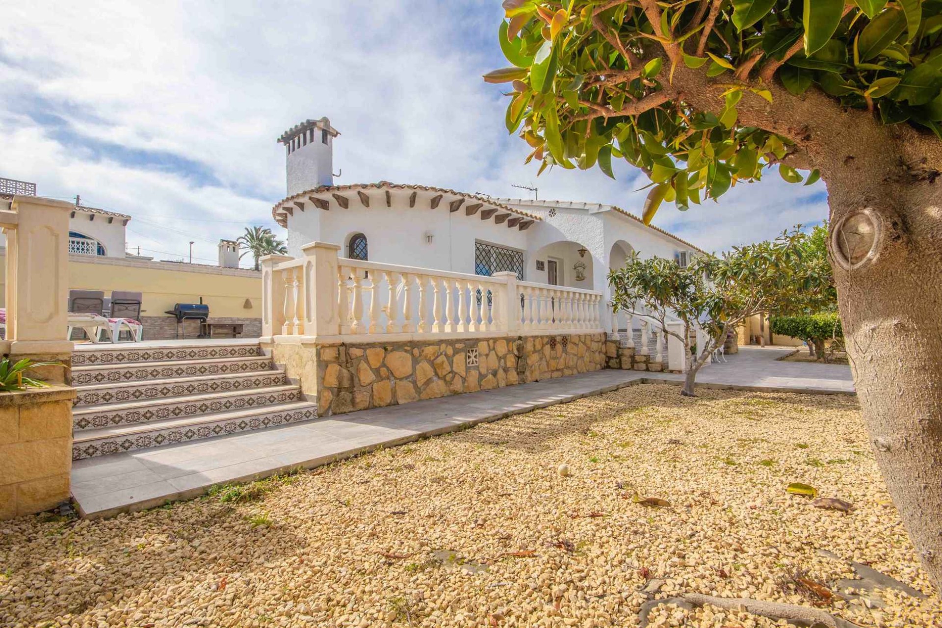 Alquiler a corto plazo - Villa - Albir - Urbanizacion