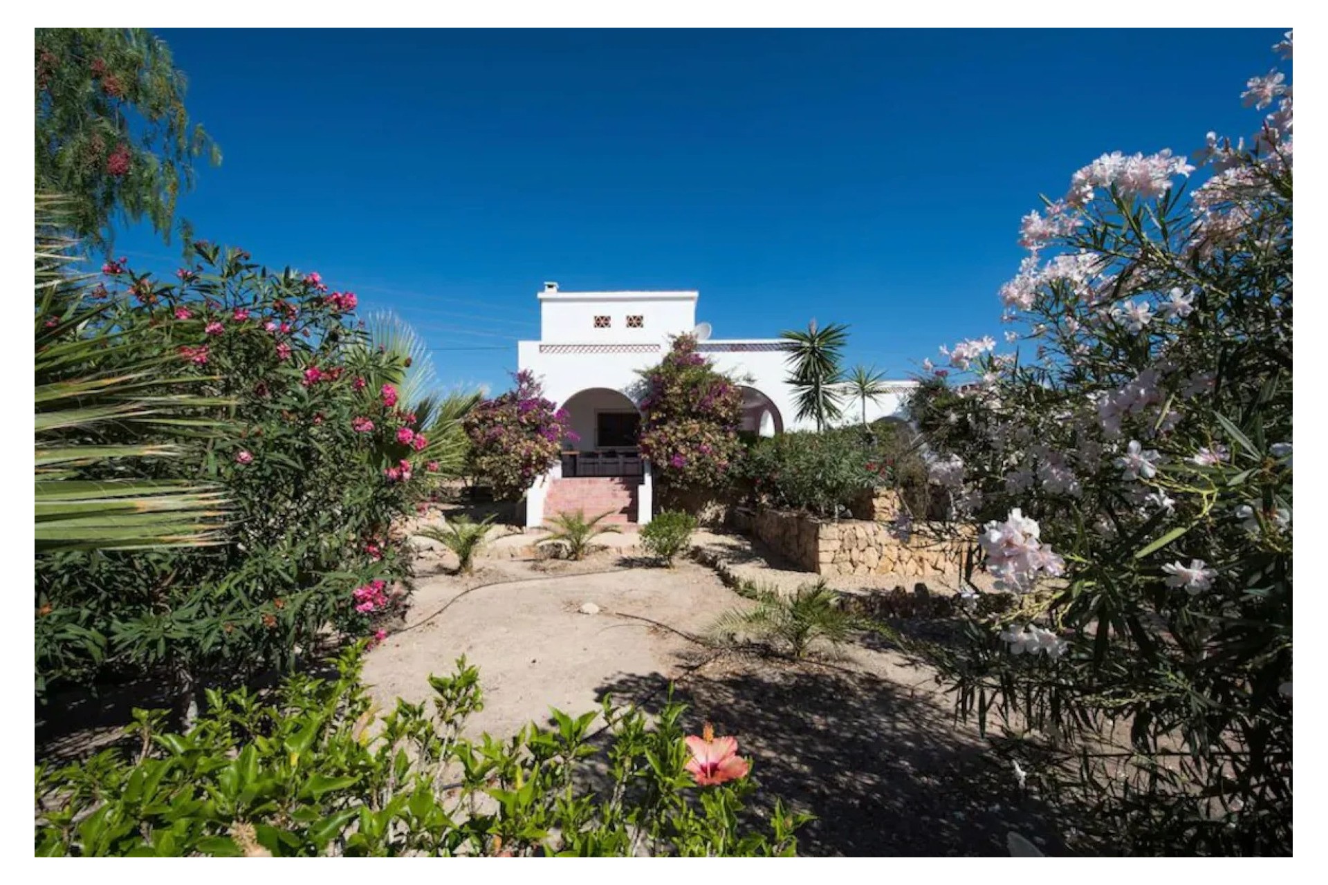 Alquiler a corto plazo - Villa - Alfas del Pí