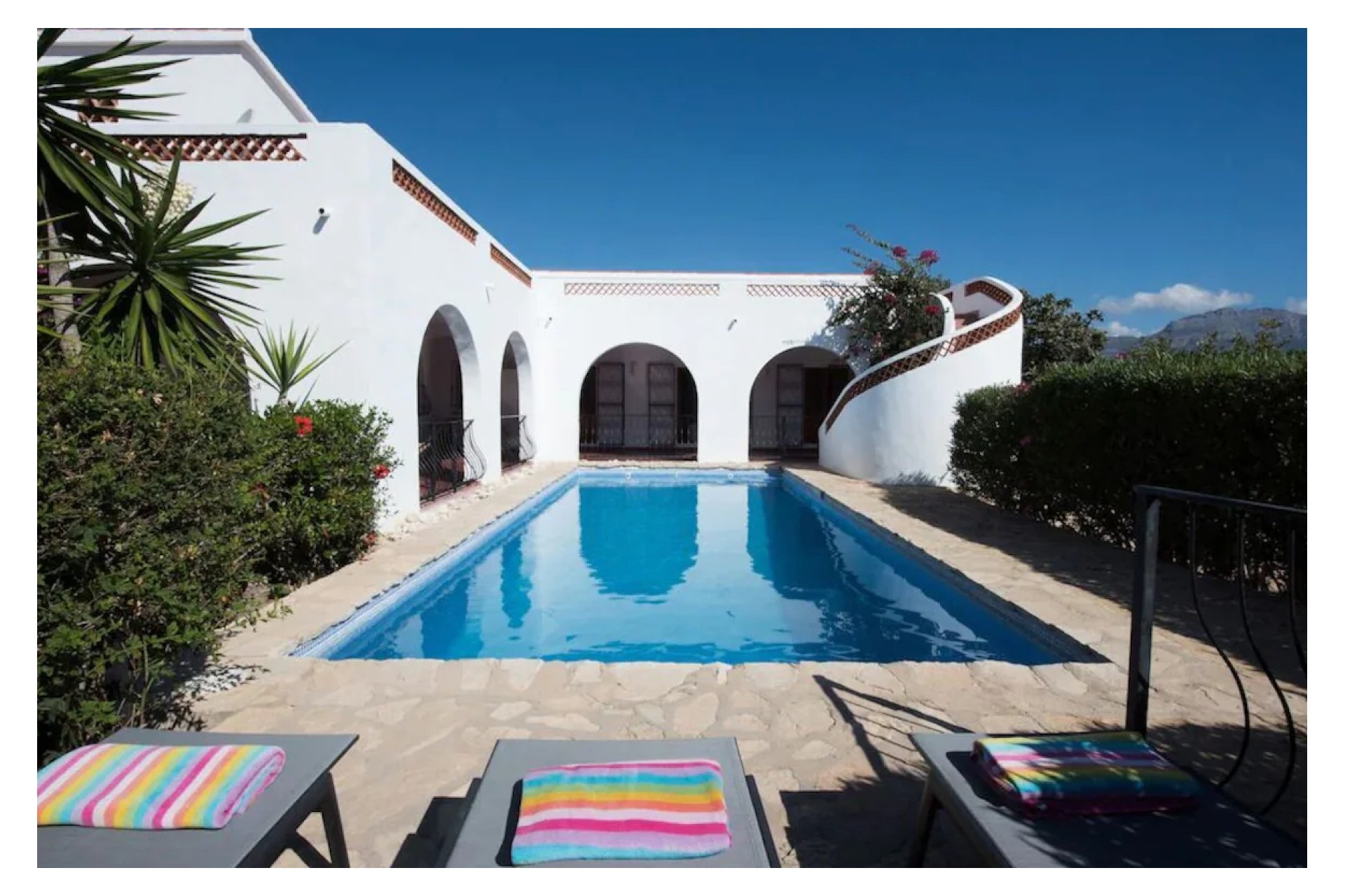 Alquiler a corto plazo - Villa - Alfas del Pí