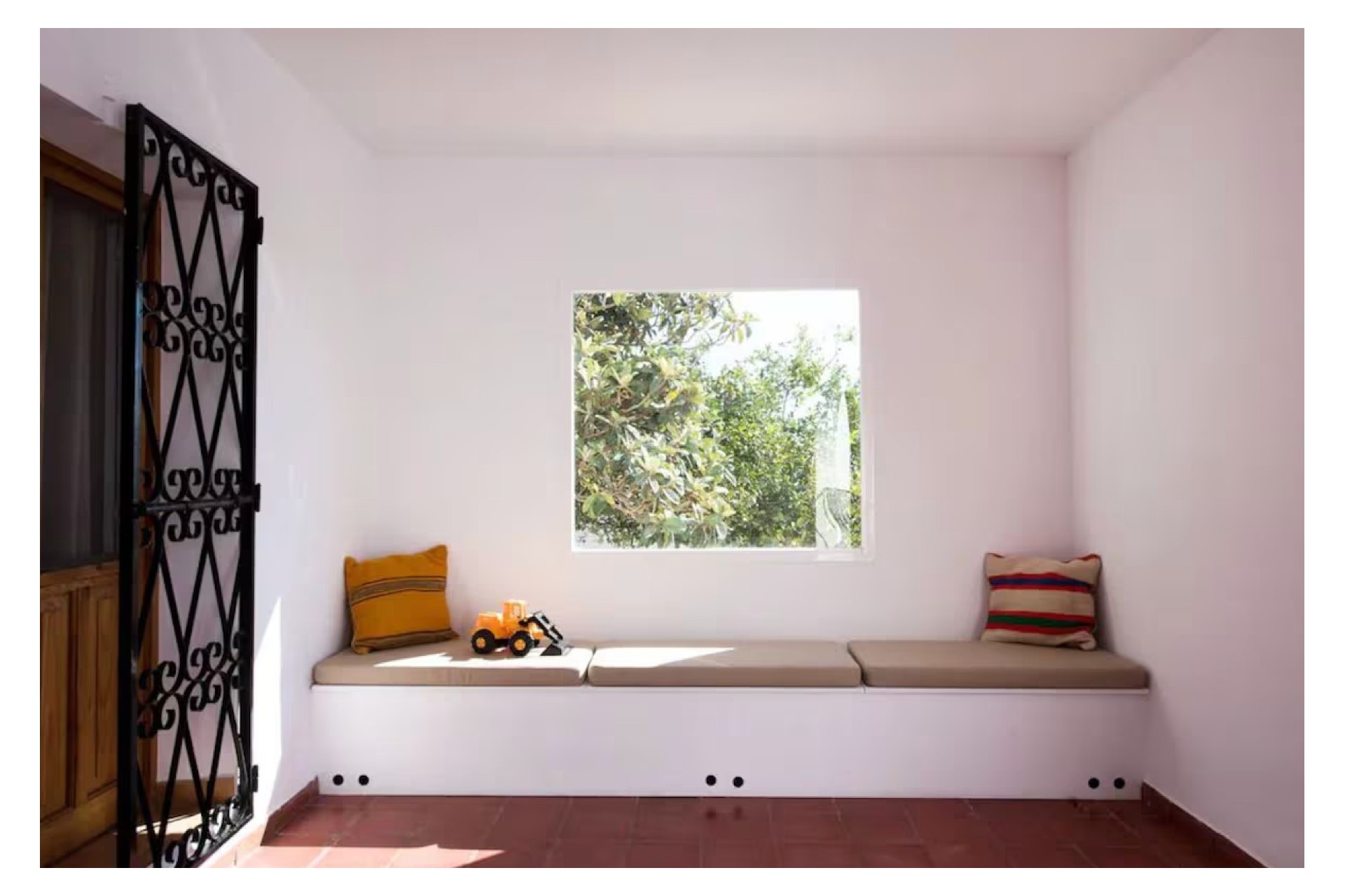 Alquiler a corto plazo - Villa - Alfas del Pí