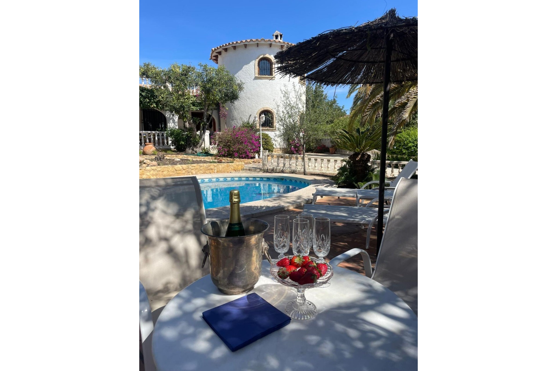 Alquiler a corto plazo - Villa - Alfaz del Pi