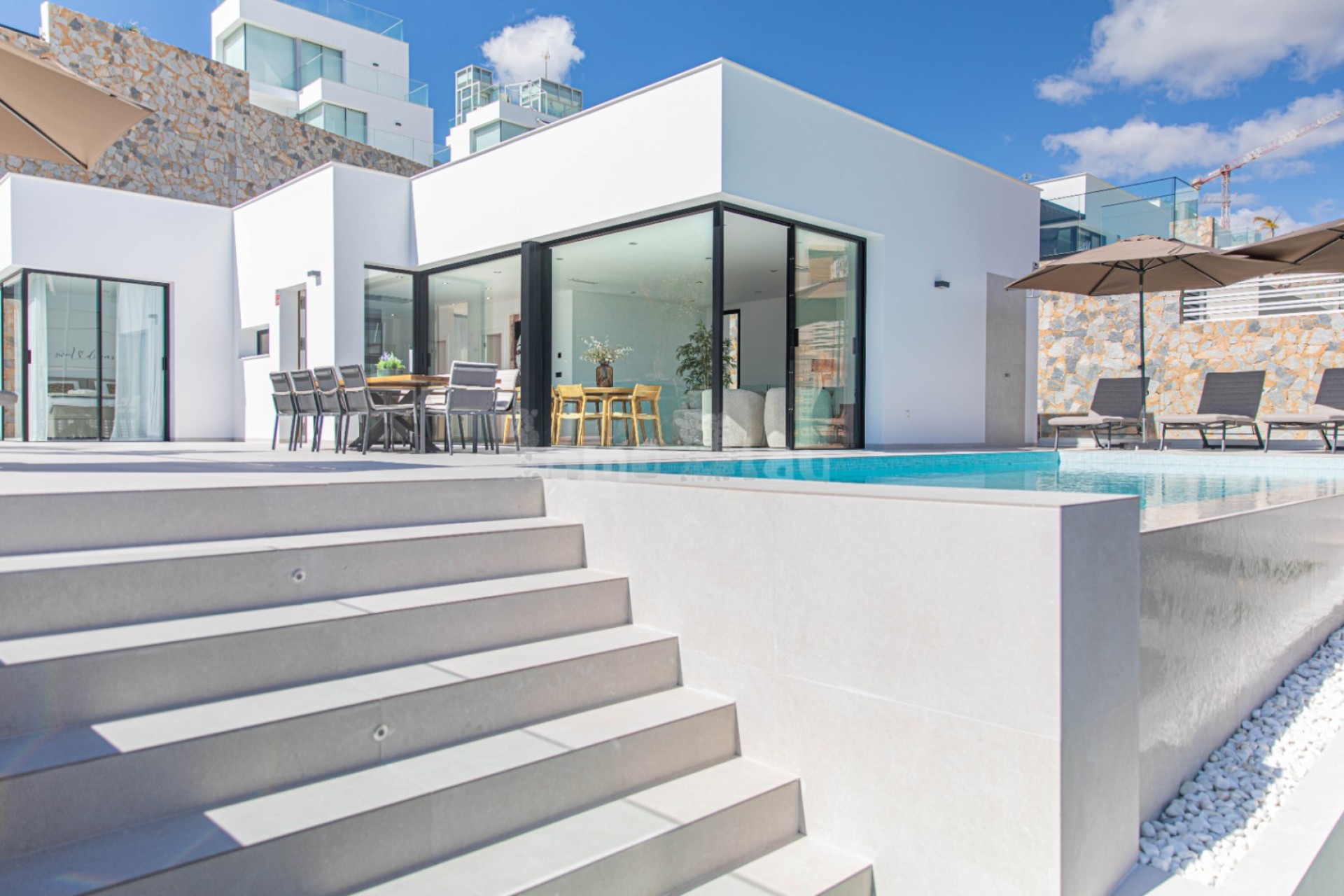 Alquiler a corto plazo - Villa - Finestrat - Montaña