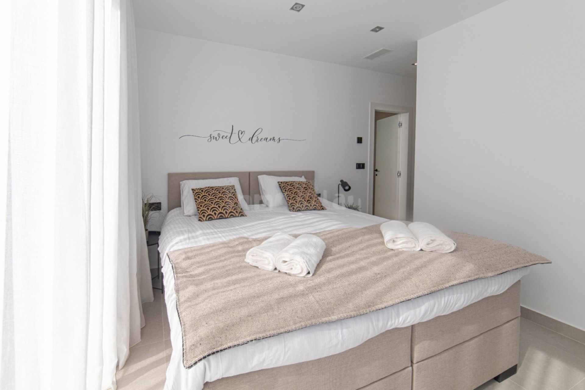 Alquiler a corto plazo - Villa - Finestrat - Montaña