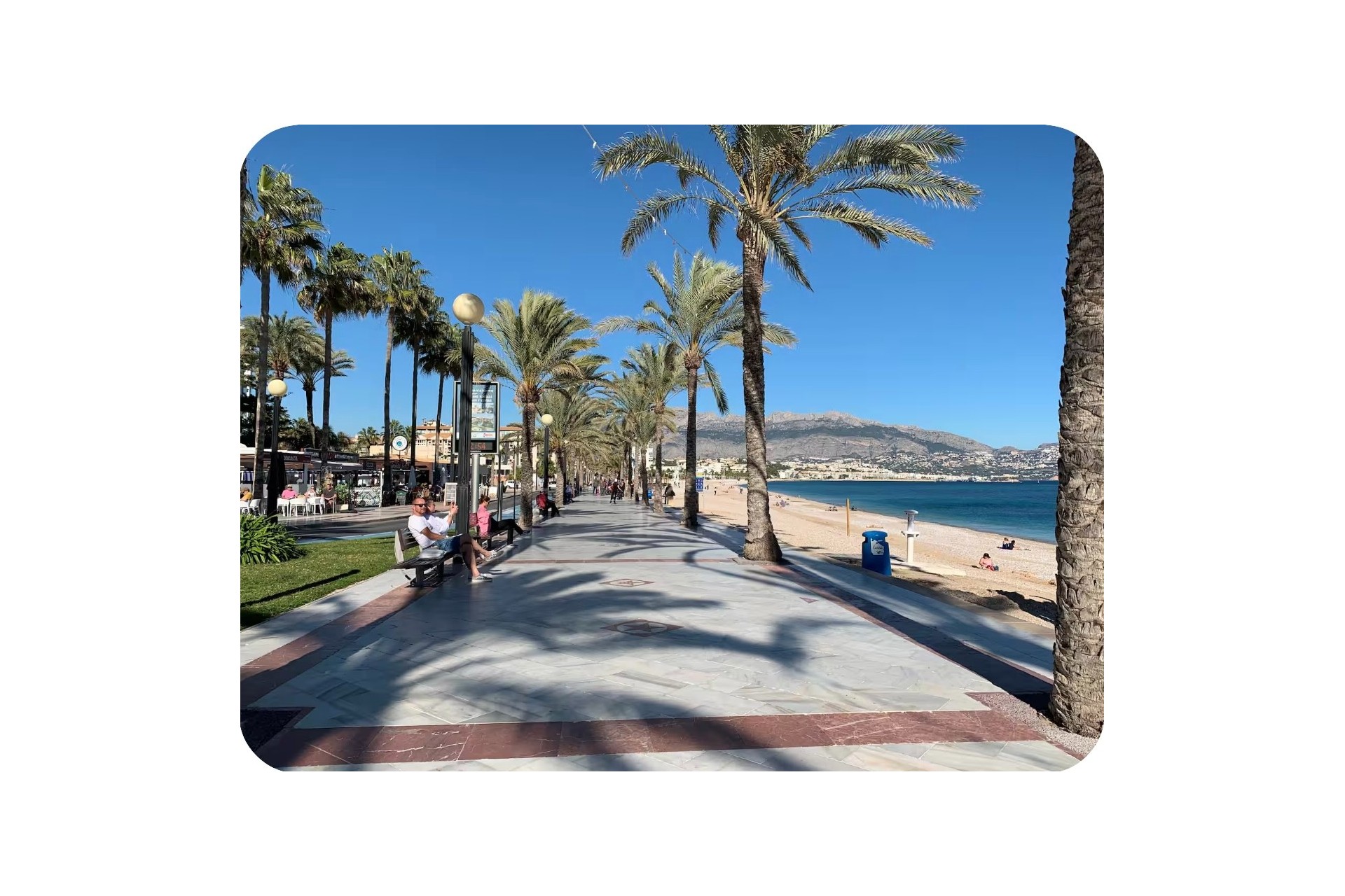 Alquiler a largo plazo - Apartamento / piso - Albir - Centro