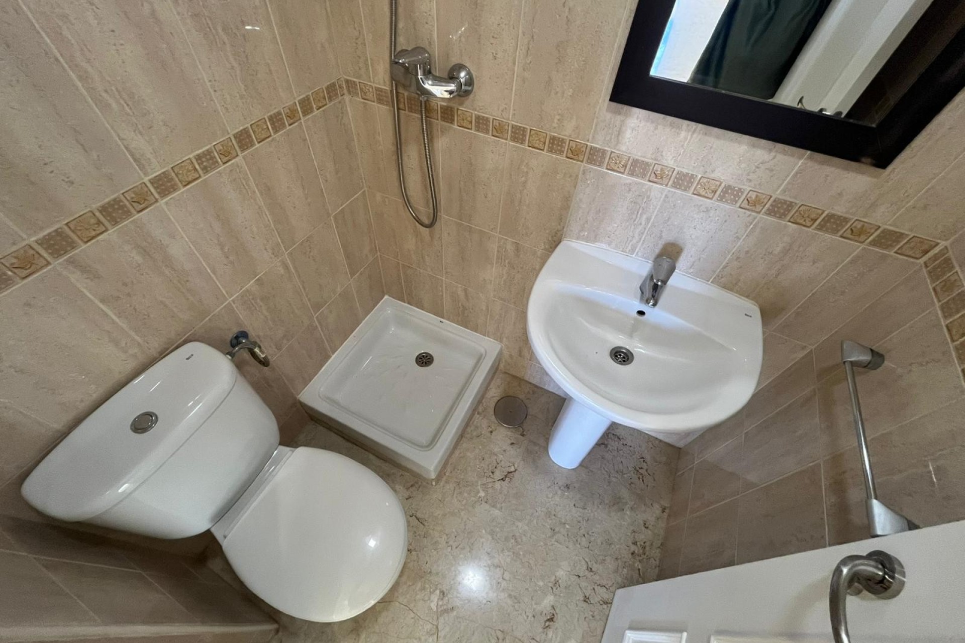 Alquiler a largo plazo - Apartamento / piso - Benidorm - Levante