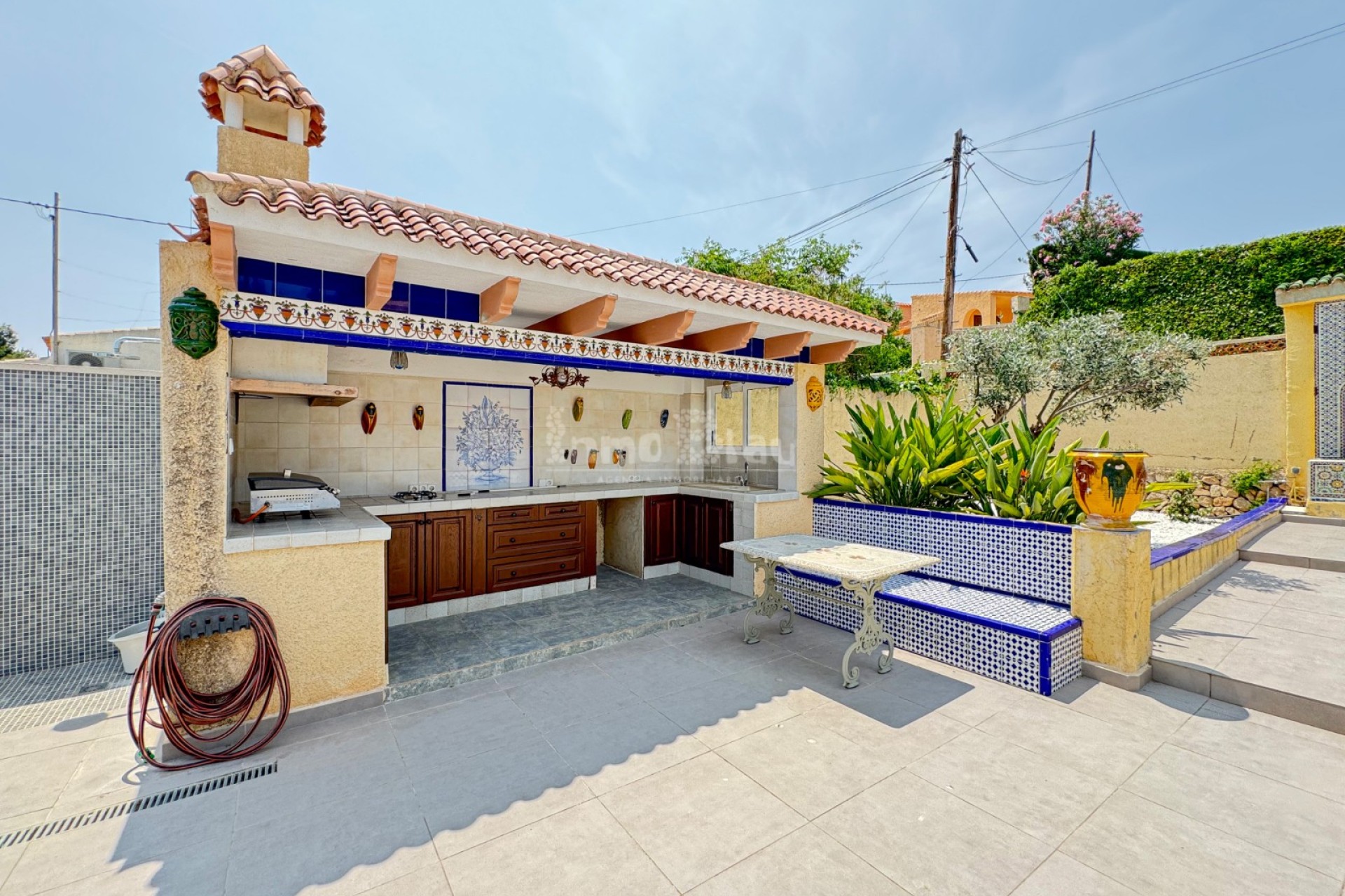 Alquiler a largo plazo - Villa - Alfaz del Pi - Urbanizacion