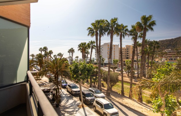 Apartamento / piso - Alquiler a corto plazo - Albir - Centro