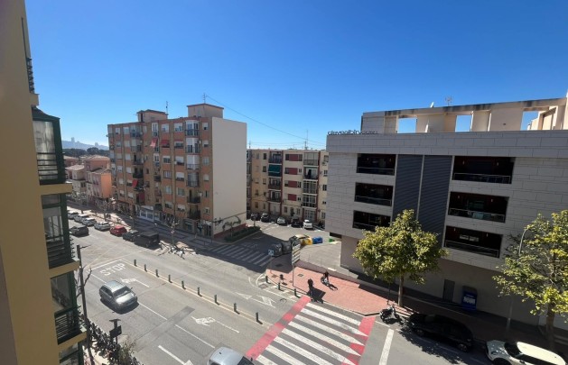 Apartamento / piso - Alquiler a largo plazo - Alfaz del Pi - Centro