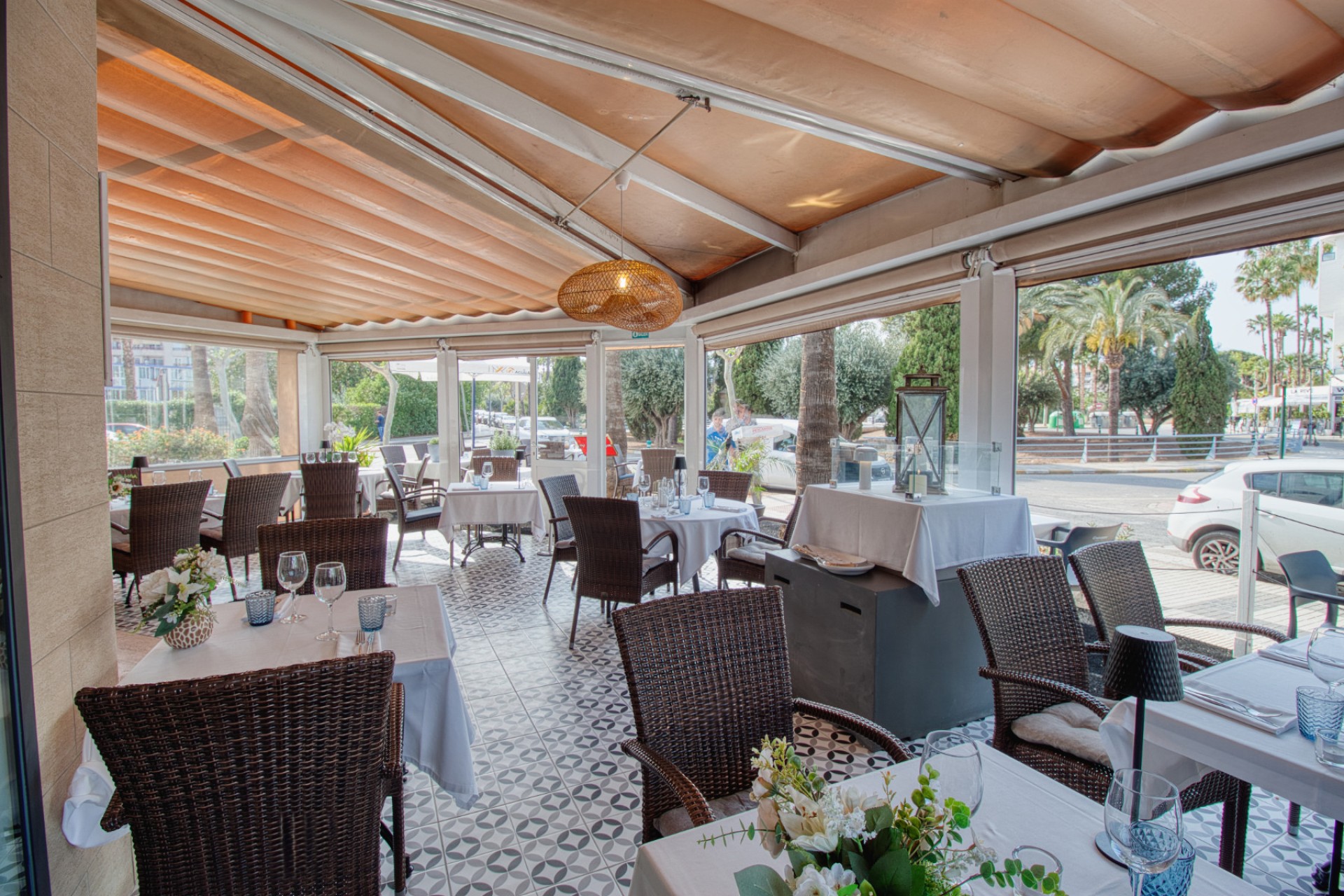Business transfer - Local - Albir