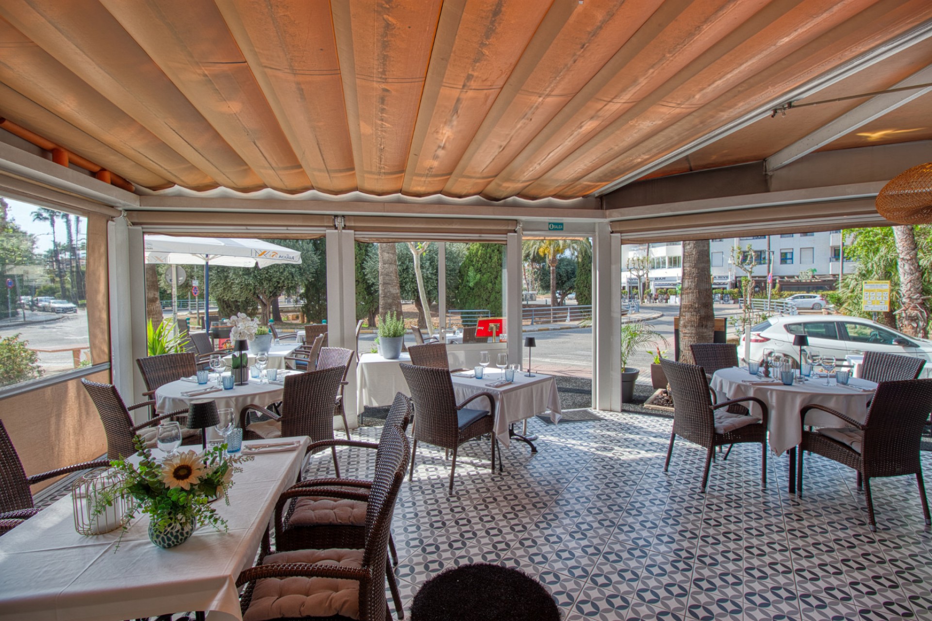 Business transfer - Local - Albir