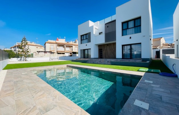 detached - Obra nueva - Torrevieja - NB-94190