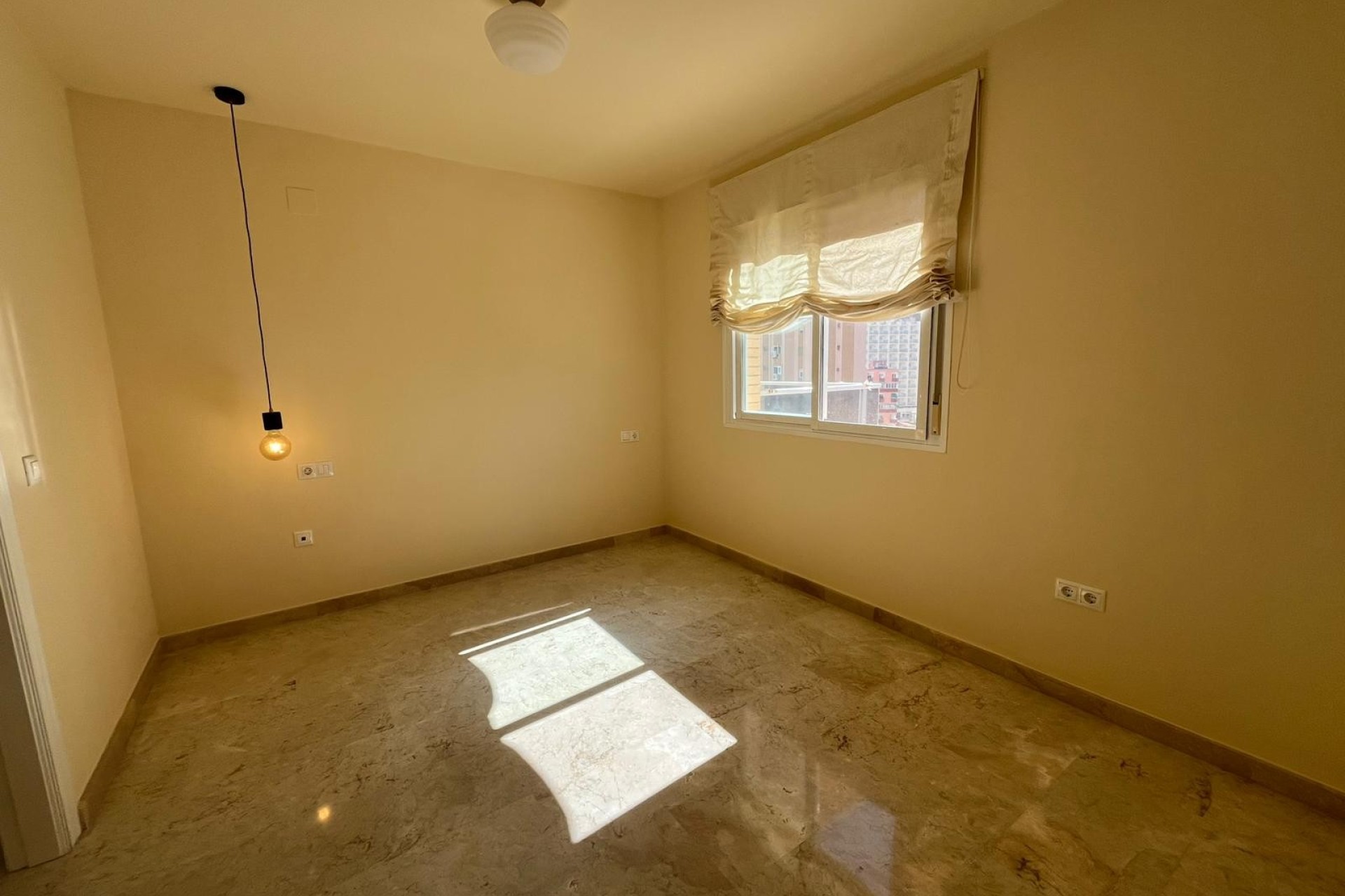 Lange Termijn Verhuur - Appartement / flat - Benidorm - Levante