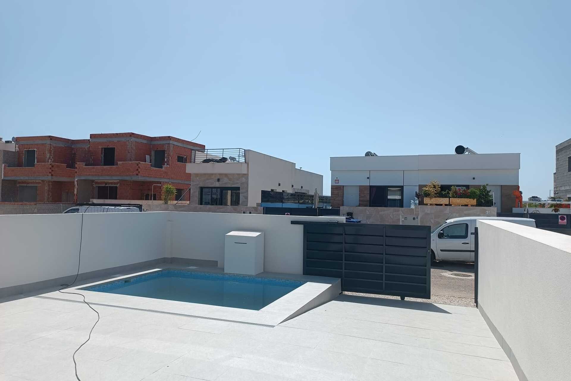 New Build - detached - Daya Nueva