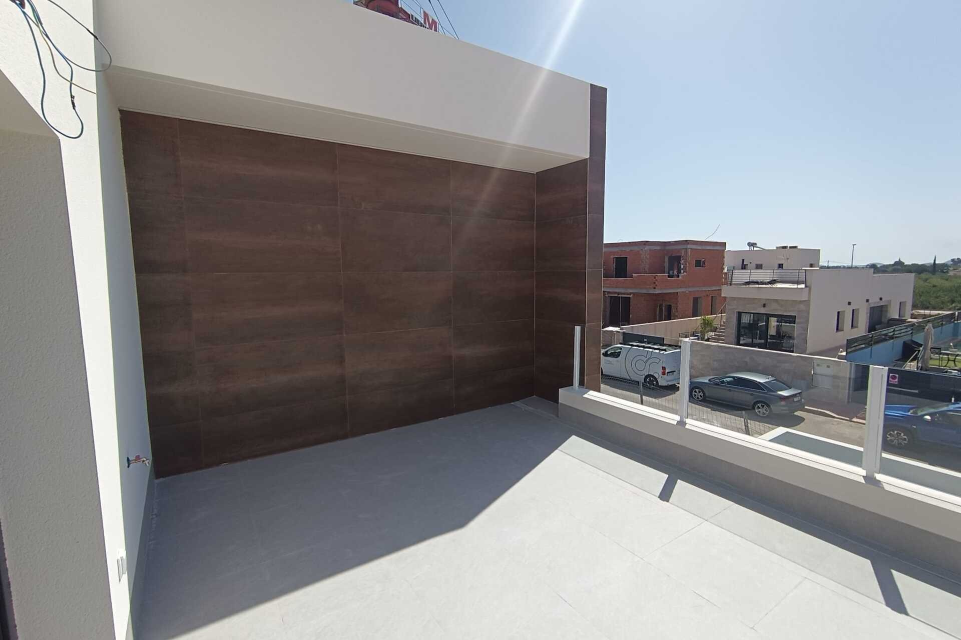 New Build - detached - Daya Nueva