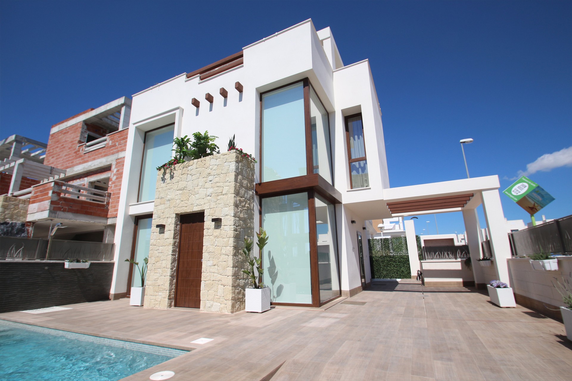 New Build - detached - Playa Paraiso