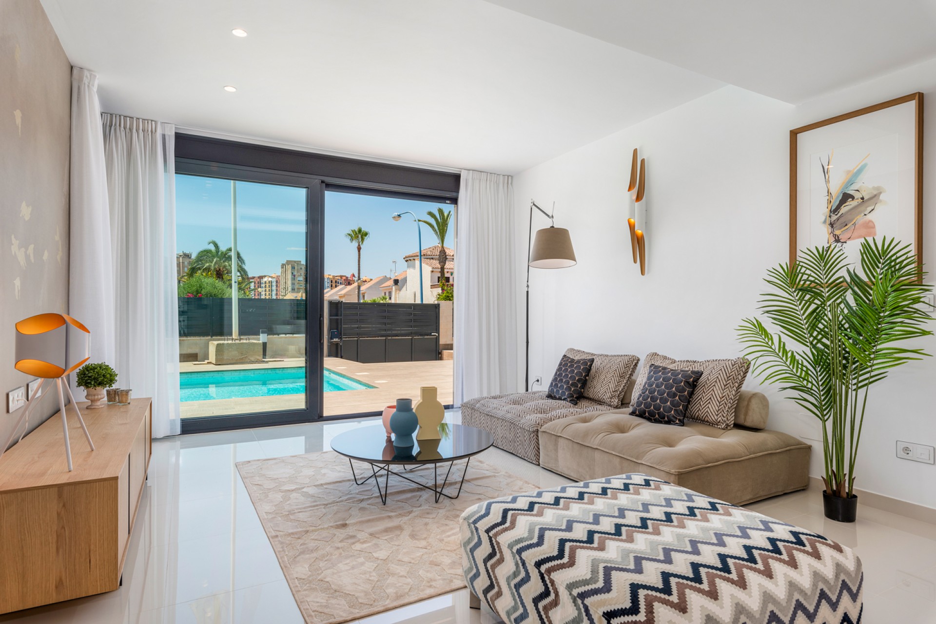 New Build - detached - Playa Paraiso