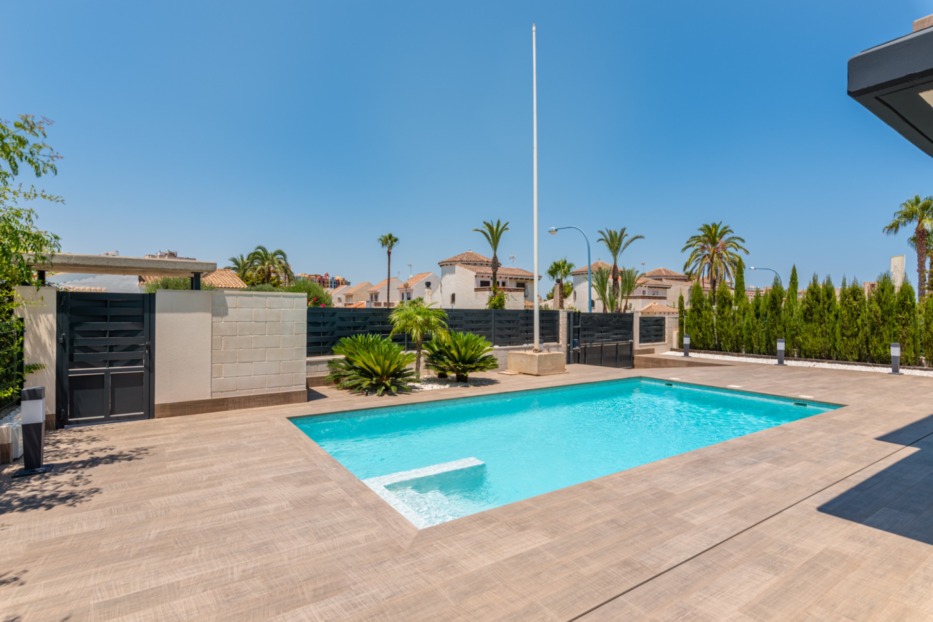 New Build - detached - Playa Paraiso