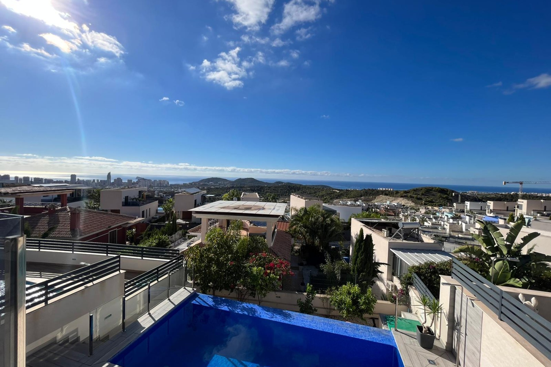 Obra nueva - Villa - Finestrat - Urbanizacion