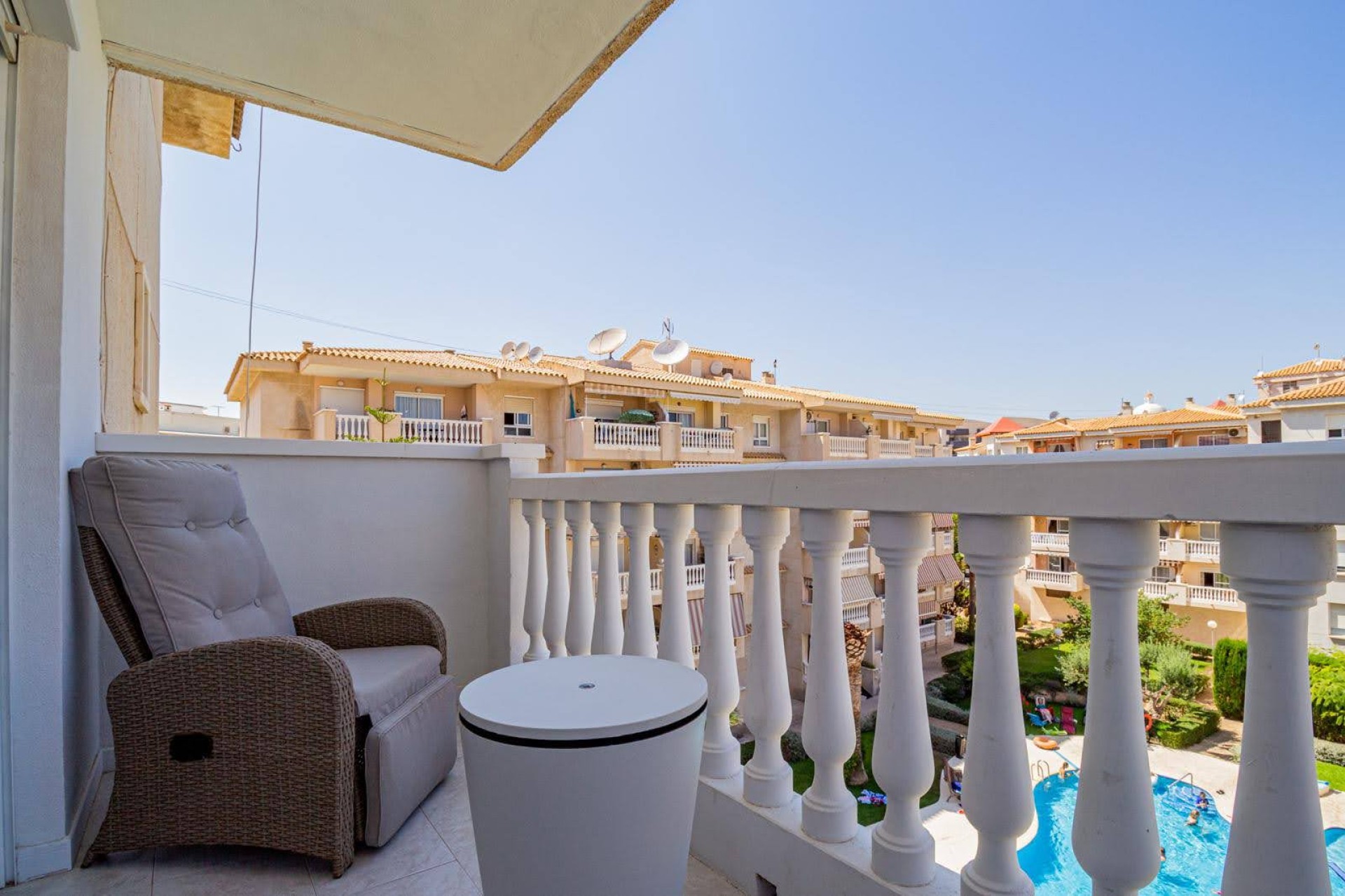 Resale - Apartment / flat - Albir - Centro