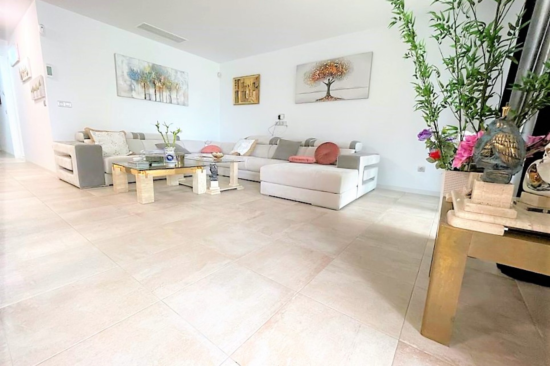 Resale - Apartment / flat - Albir - Urbanizacion