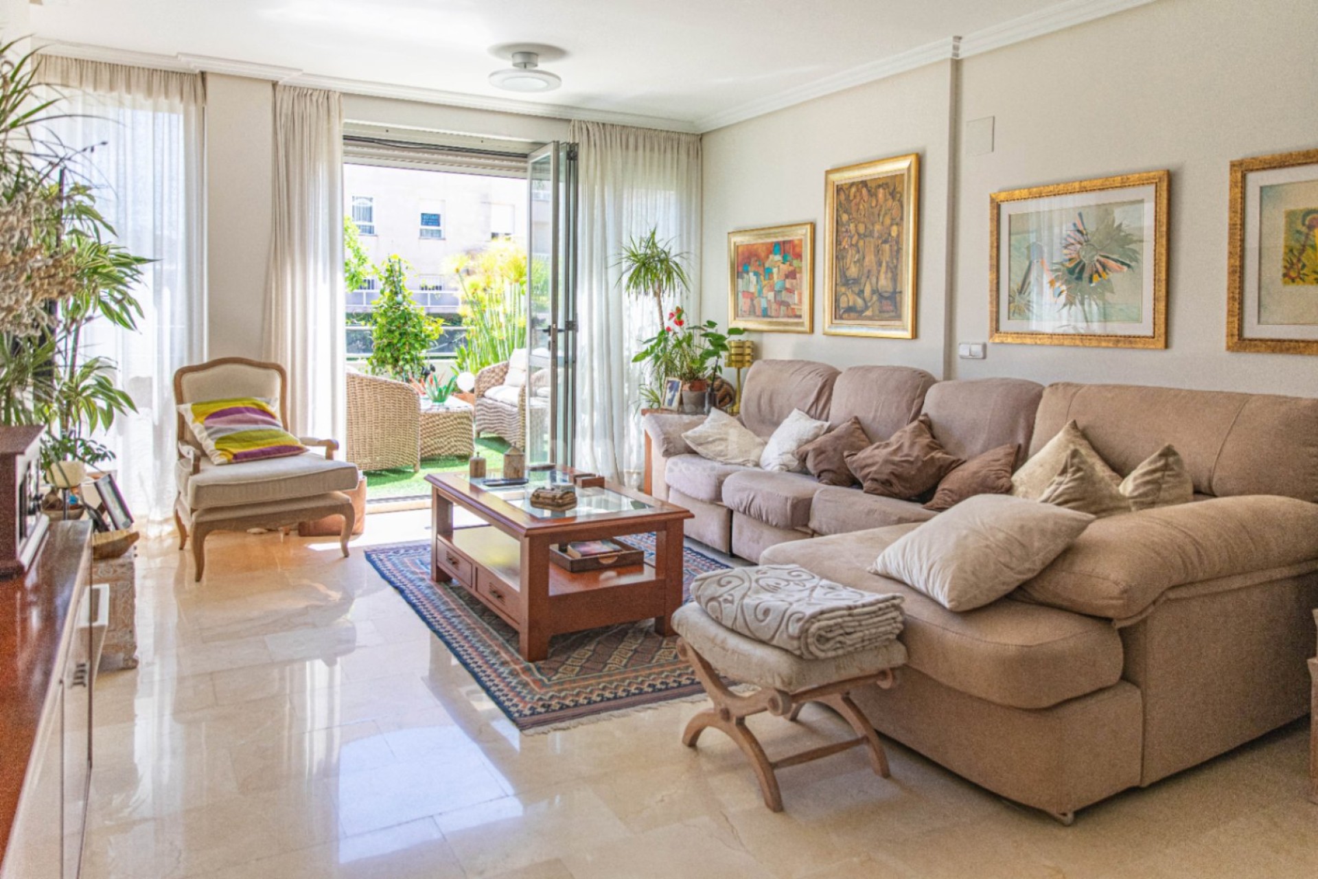 Reventa - Apartamento / piso - Albir - Centro