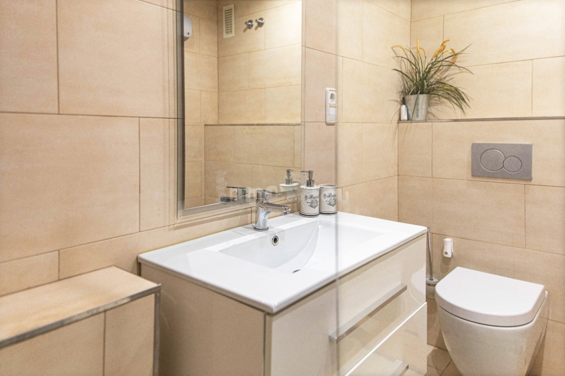 Reventa - Apartamento / piso - Albir - Centro