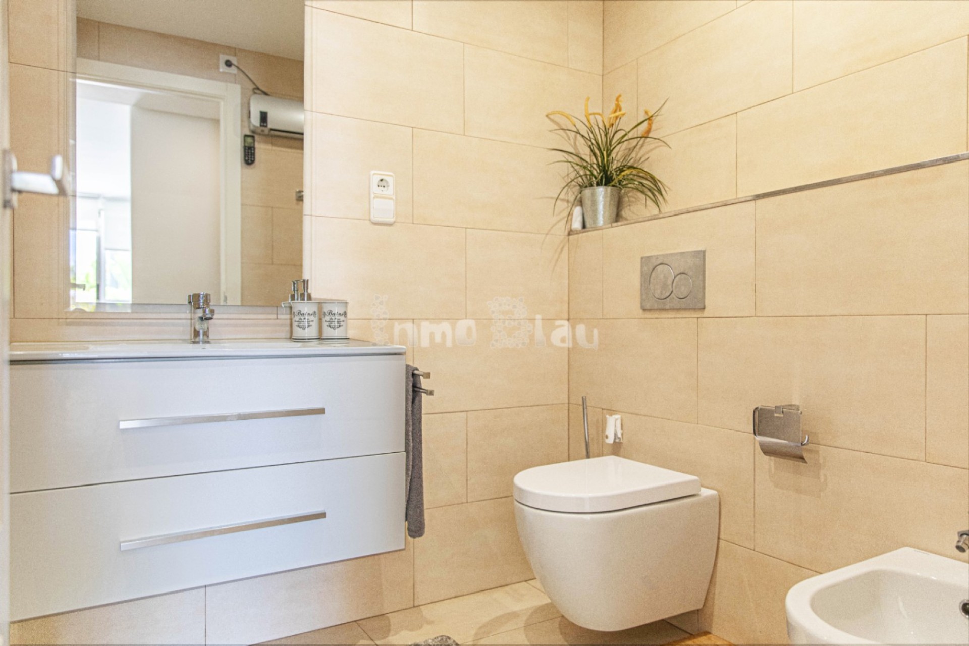 Reventa - Apartamento / piso - Albir - Centro