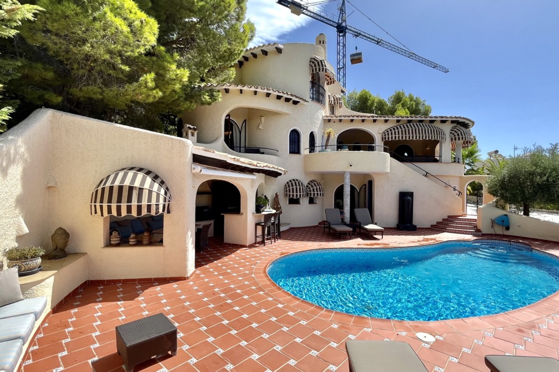 Reventa - Villa - Altea - Urbanizacion