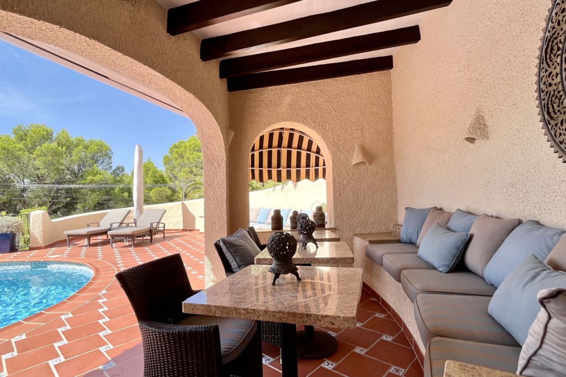 Reventa - Villa - Altea - Urbanizacion