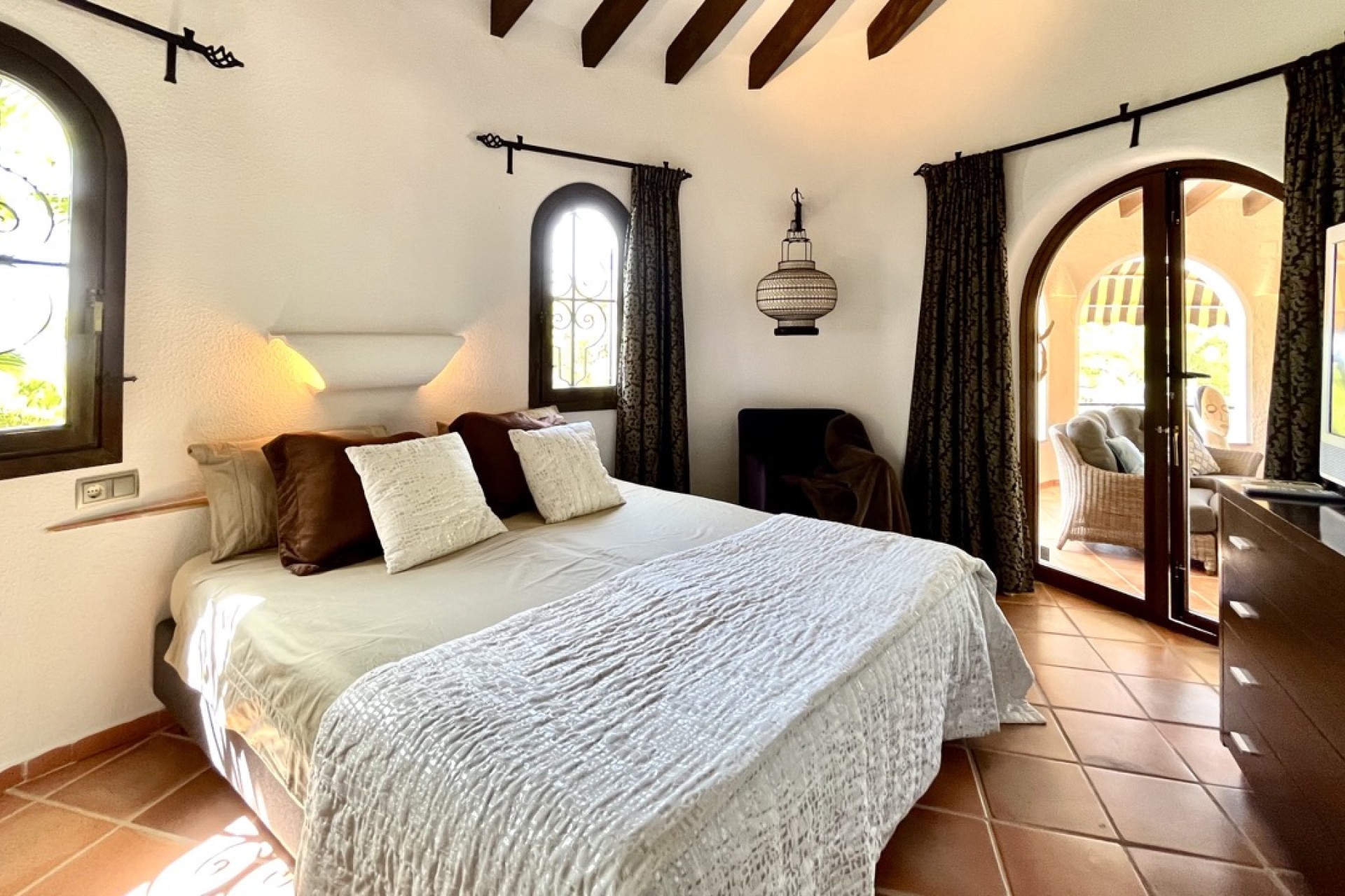 Reventa - Villa - Altea - Urbanizacion