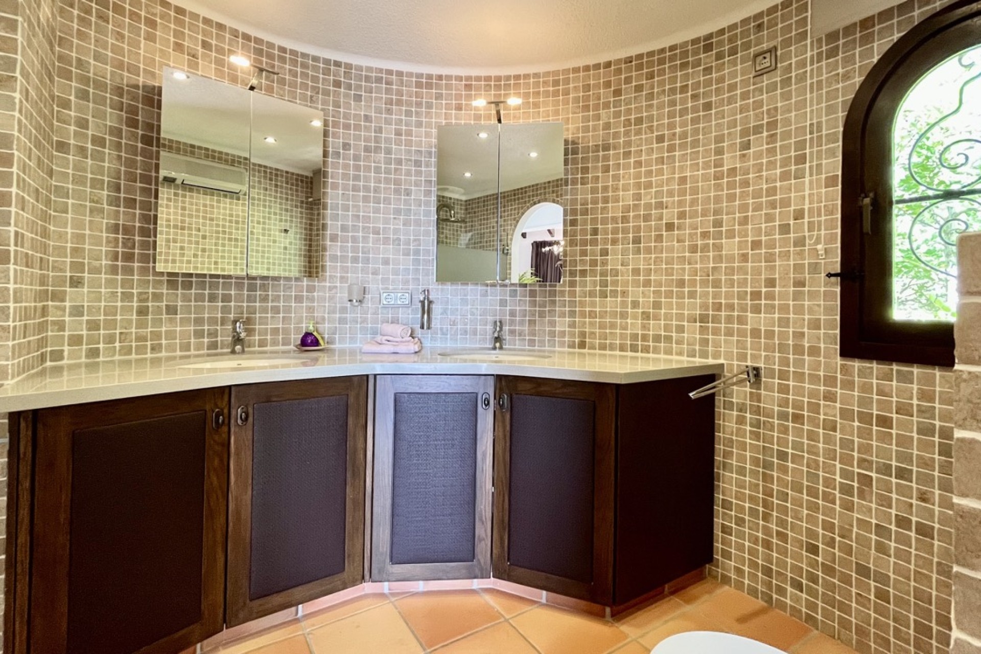 Reventa - Villa - Altea - Urbanizacion