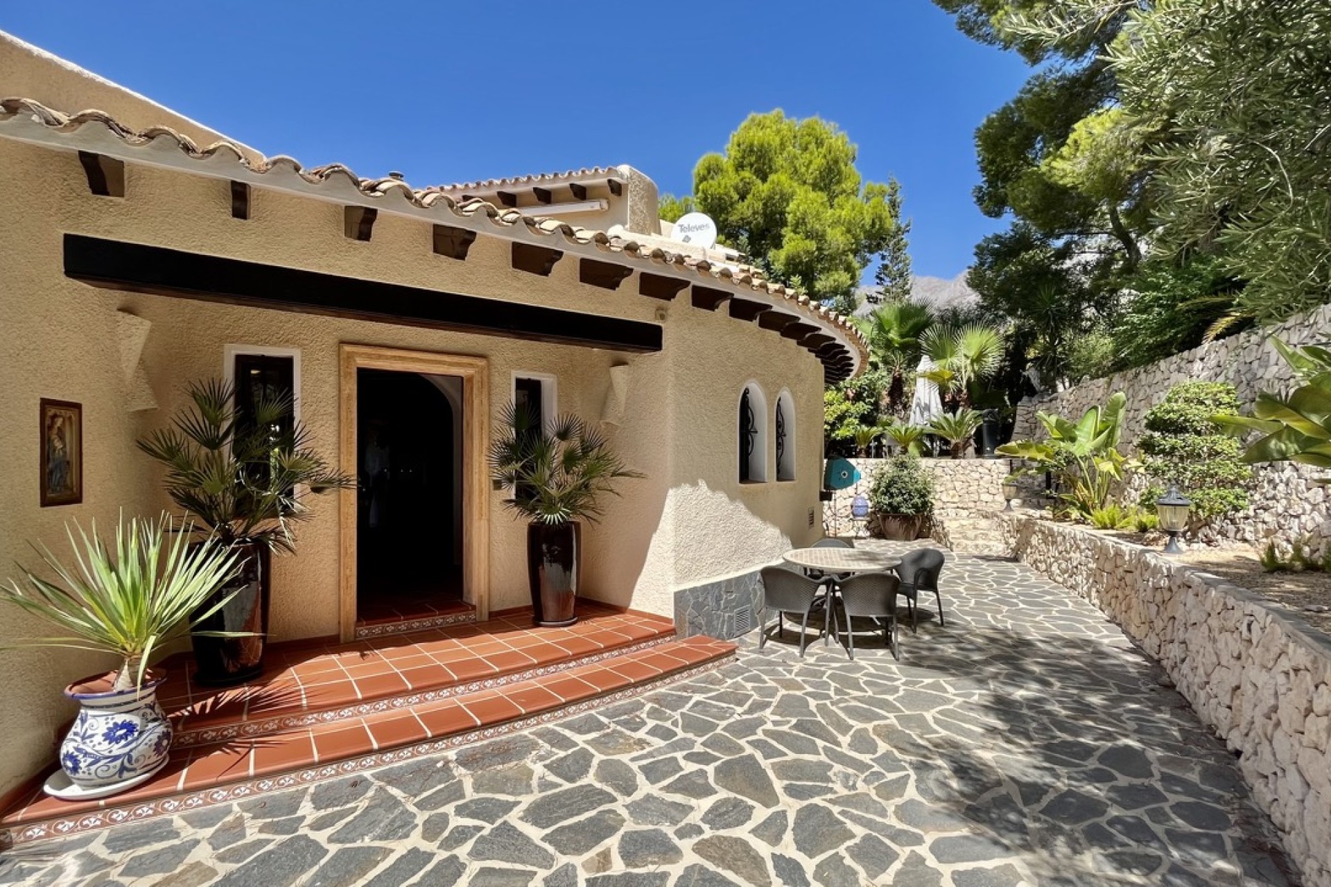 Reventa - Villa - Altea - Urbanizacion