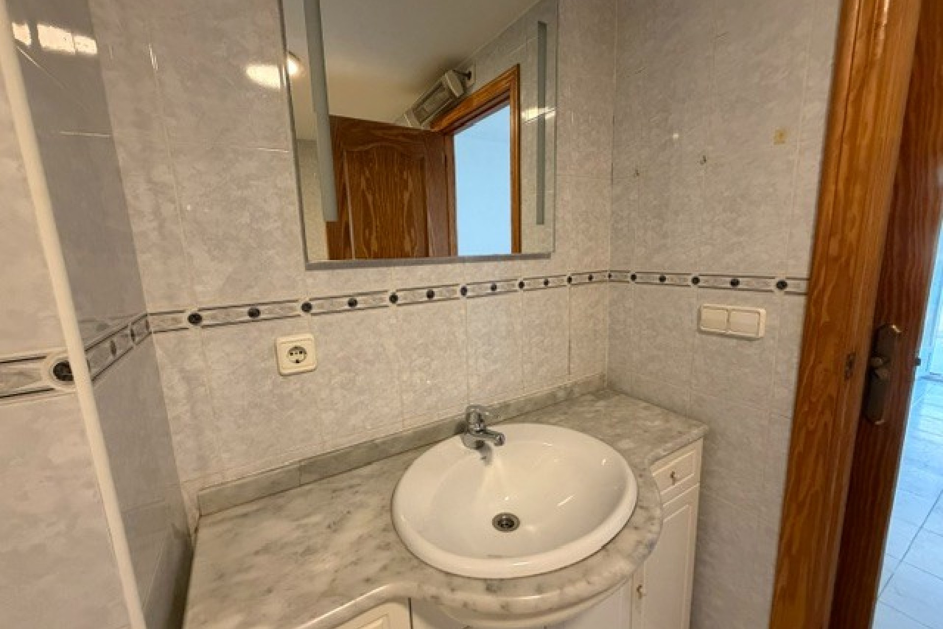 Sale - Apartment / flat - Albir - Centro
