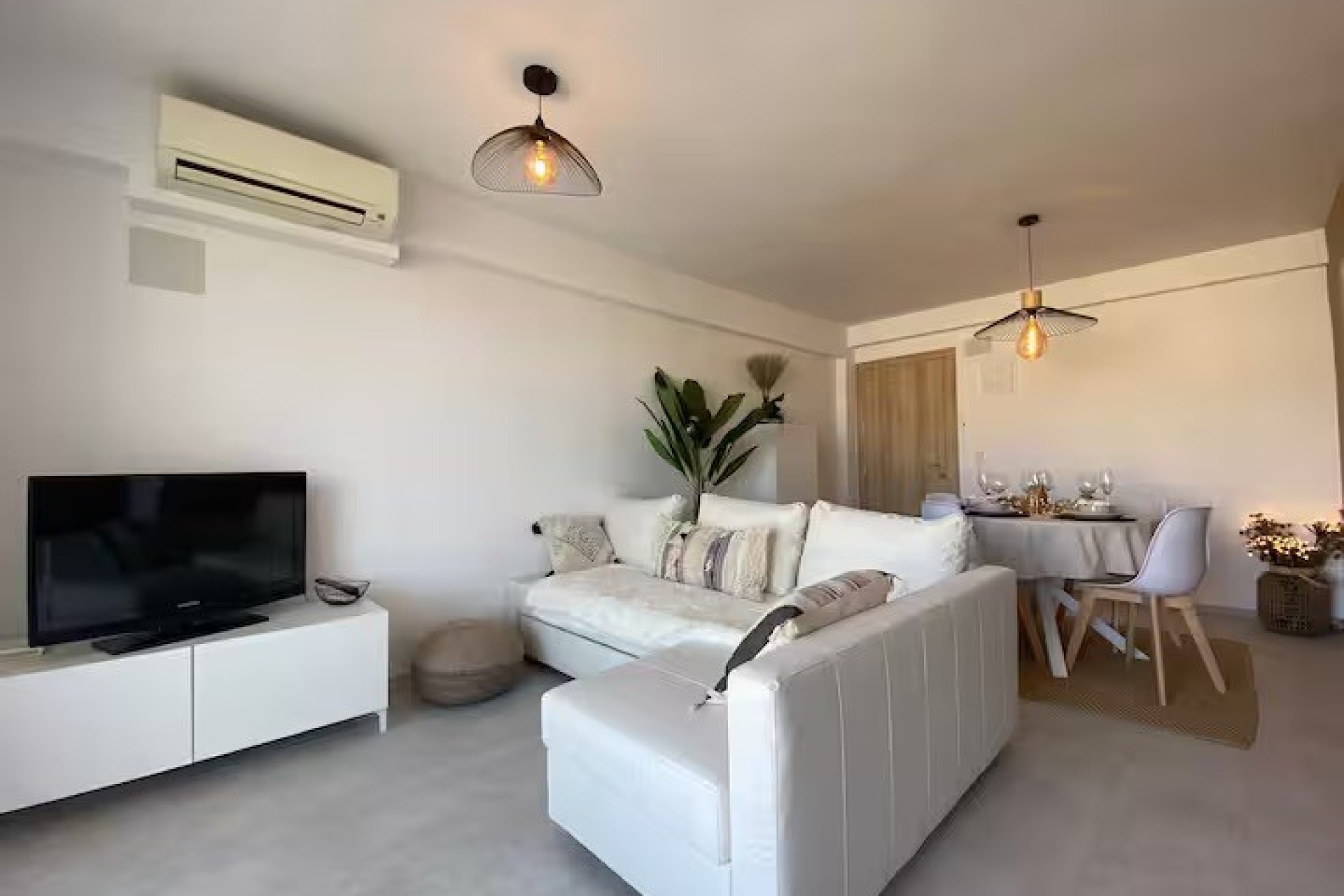 Sale - Apartment / flat - Albir - Centro