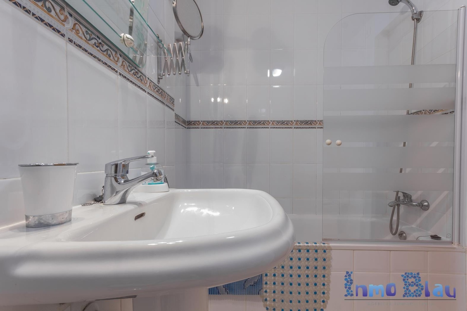 Sale - Apartment / flat - Albir