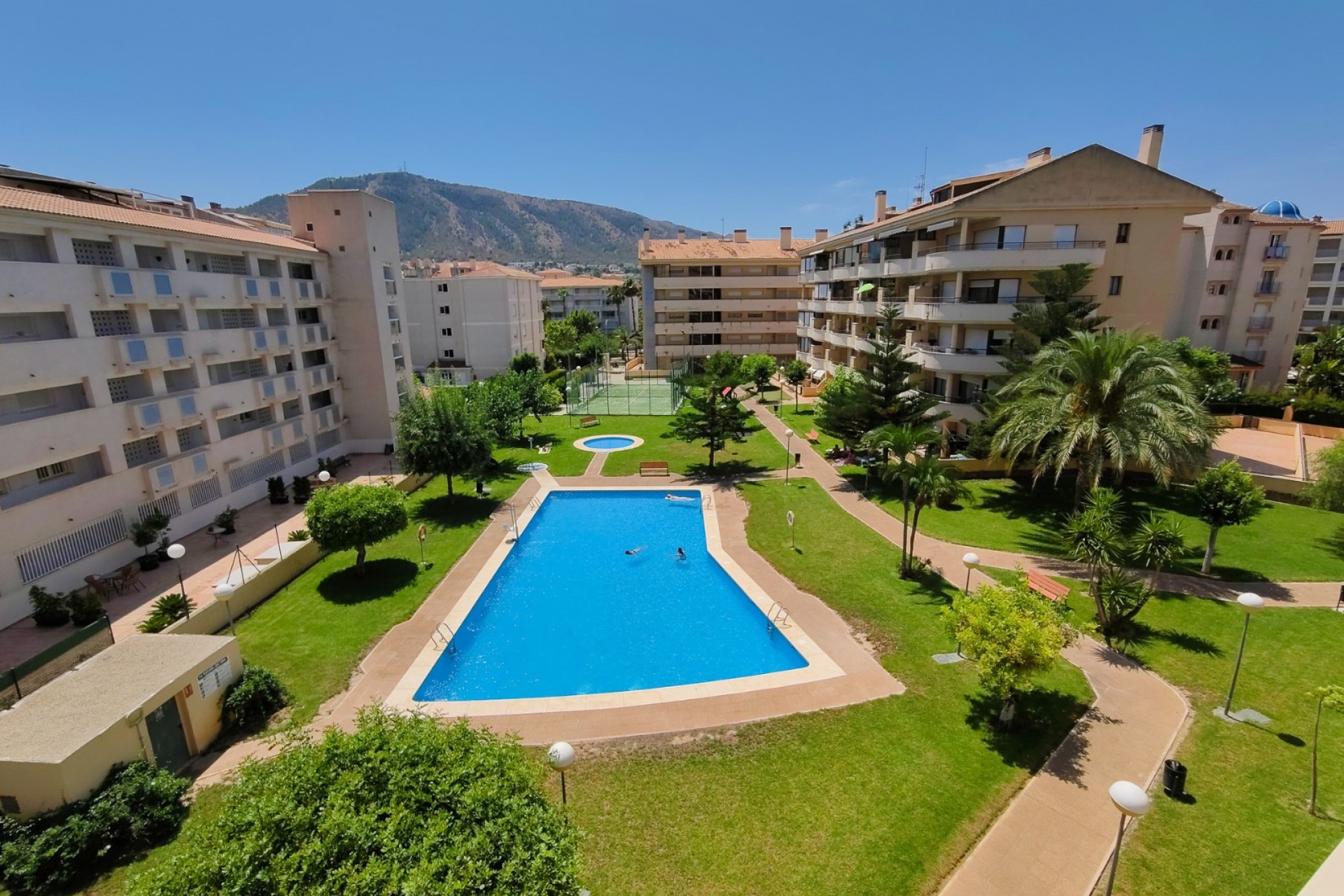 Sale - Apartment / flat - Albir