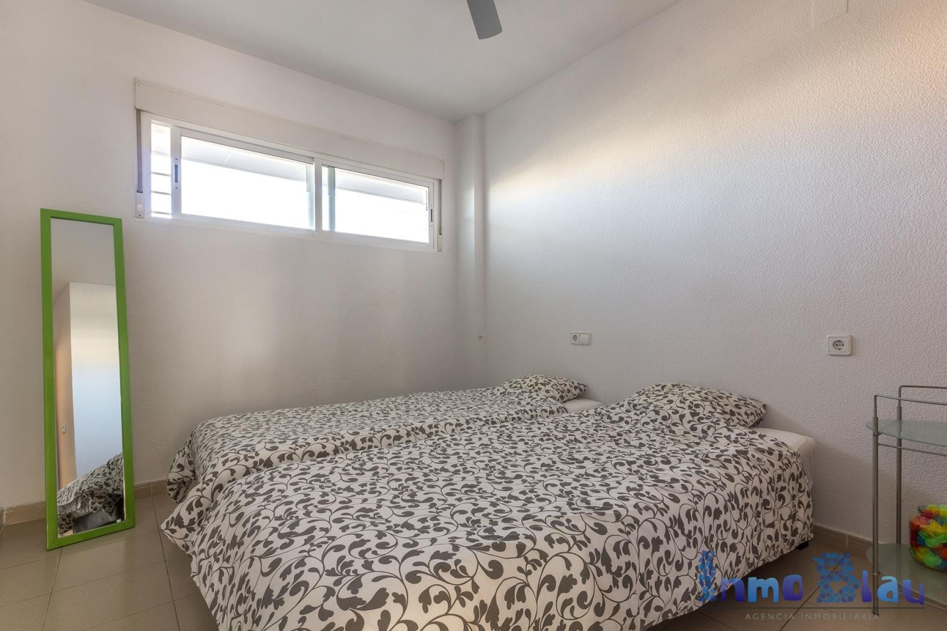 Sale - Apartment / flat - Albir