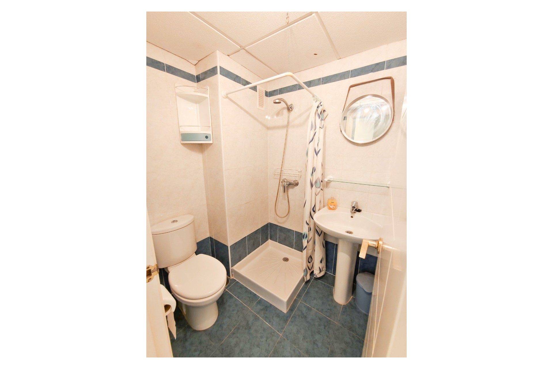 Sale - Apartment / flat - Albir