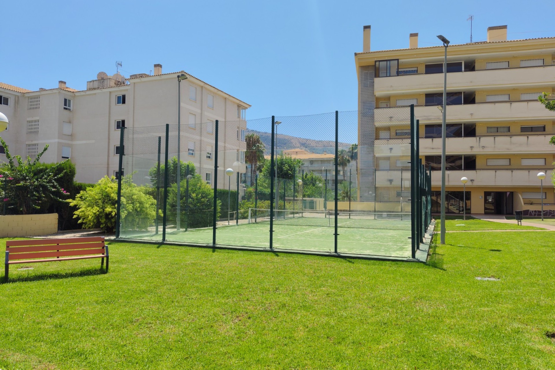 Sale - Apartment / flat - Albir